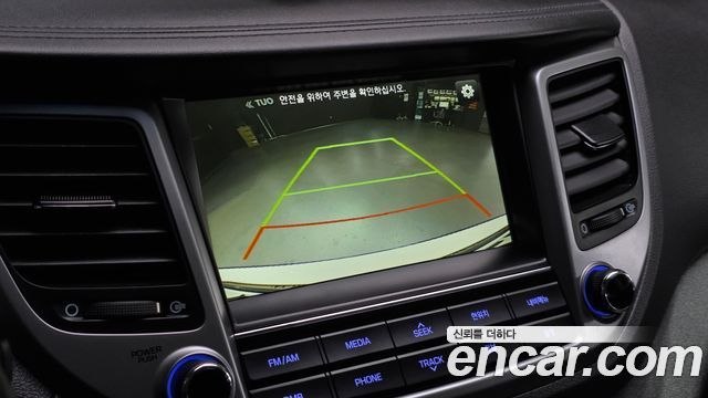 Hyundai Tucson Diesel 2.0 2WD Modern 2016 — фото 18