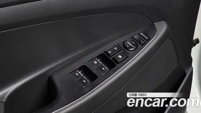 Hyundai Tucson Diesel 2.0 2WD Modern 2016 — фото 20