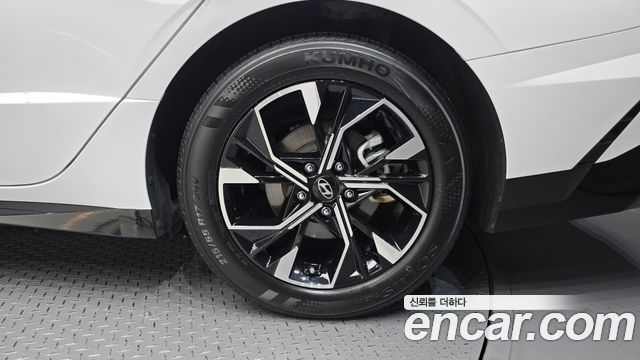 Hyundai Sonata The Edge (DN8) 2.0 LPG(Rent) Business 2 2024 — фото 21