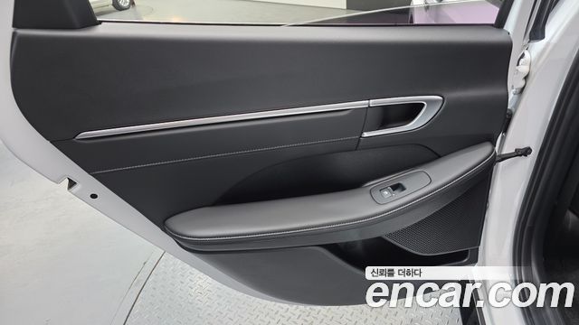 Hyundai Sonata The Edge (DN8) 2.0 LPG(Rent) Business 2 2024 — фото 25