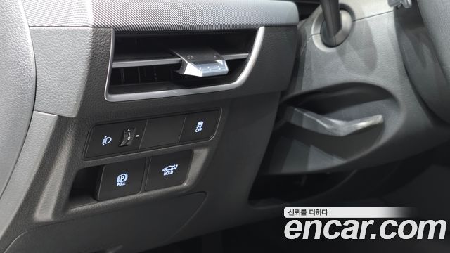 Hyundai Sonata The Edge (DN8) 2.0 LPG(Rent) Business 2 2024 — фото 27