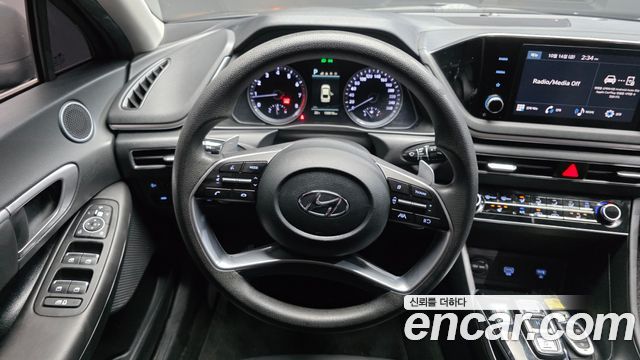 Hyundai Sonata (DN8) 2.0 LPG(rental car) Style 2023 — фото 13