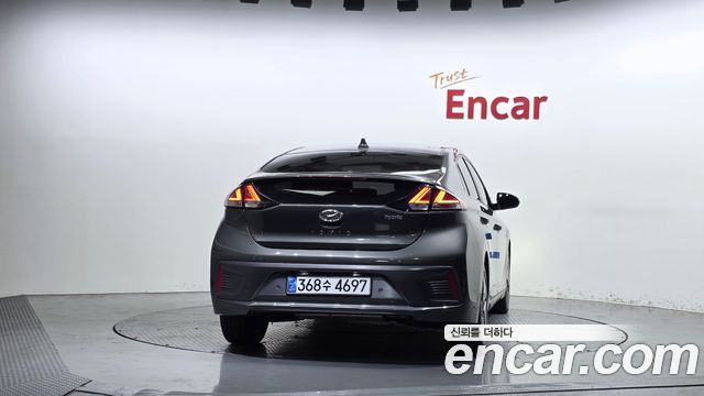 Hyundai Ioniq Hybrid 1.6 HEV Q 2020 — фото 4