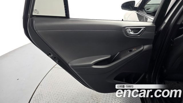 Hyundai Ioniq Hybrid 1.6 HEV Q 2020 — фото 25