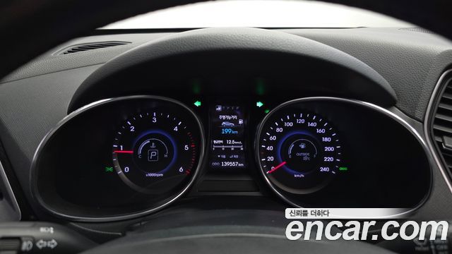 Hyundai Santa Fe (DM) Diesel(e-VGT) 2.0 2WD Exclusive 2013 — фото 8