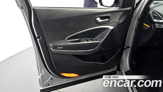 Hyundai Santa Fe (DM) Diesel(e-VGT) 2.0 2WD Exclusive 2013 — фото 24
