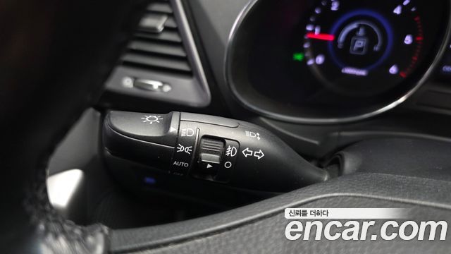 Hyundai Santa Fe (DM) Diesel(e-VGT) 2.0 2WD Exclusive 2013 — фото 31