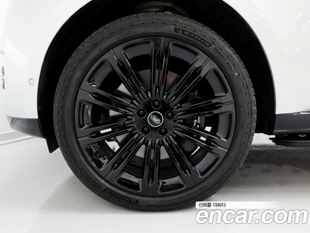Land Rover Range Rover (V) P530 Autobiography Long Wheel Base 2025 — фото 5