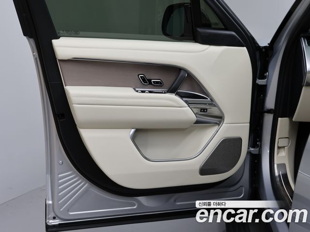 Land Rover Range Rover (V) P530 Autobiography Long Wheel Base 2025 — фото 8