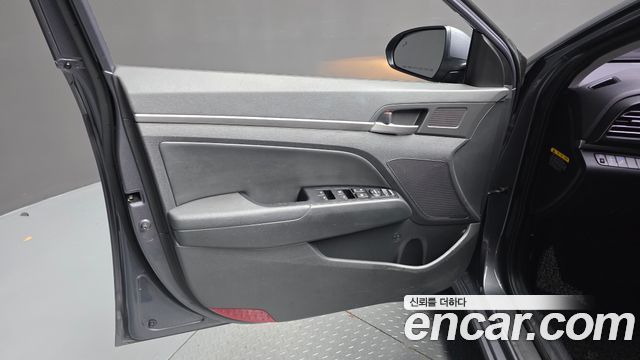 Hyundai Avante (AD) 1.6 Style 2019 — фото 30
