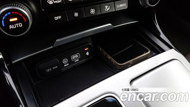 Kia Stinger 2.0 Turbo AWD Platinum 2019 — фото 16