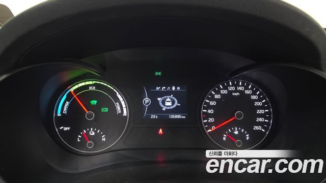 Kia K5 Hybrid (II) Noblesse 2018 — фото 8
