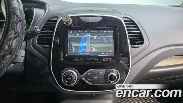 Renault Korea QM3 LE 2018 — фото 14