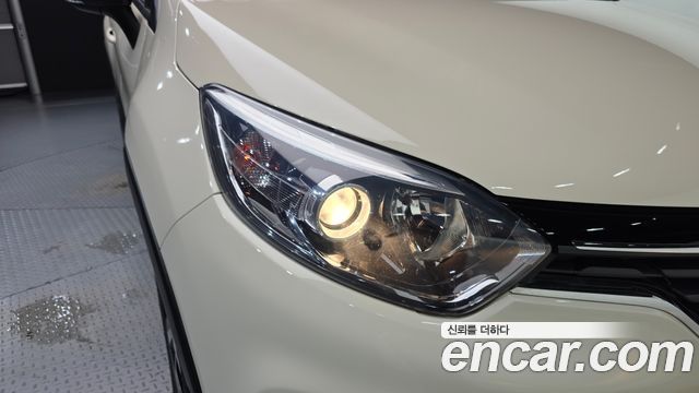 Renault Korea QM3 LE 2018 — фото 22