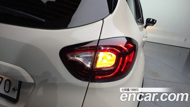 Renault Korea QM3 LE 2018 — фото 23