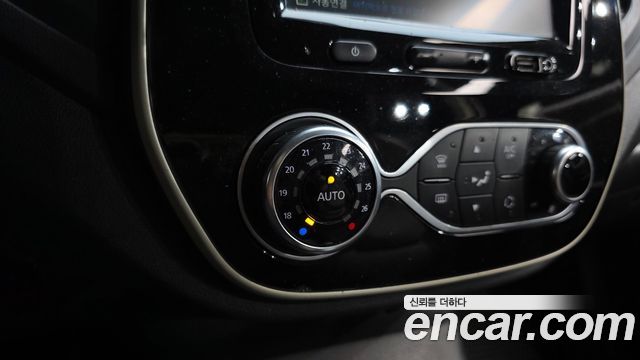 Renault Korea QM3 LE 2018 — фото 27