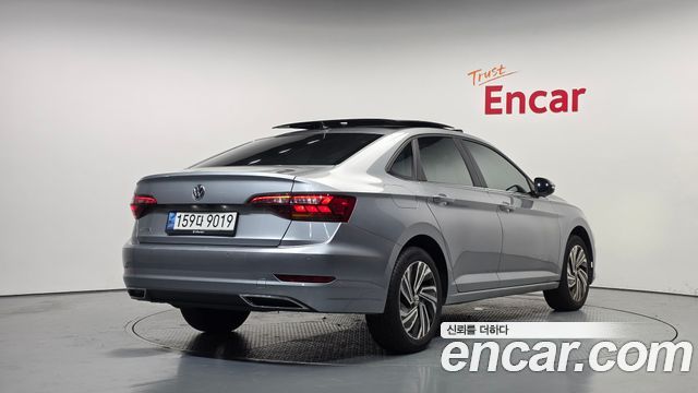 Volkswagen Jetta (VII) 1.4 TSI Premium 2021 — фото 2