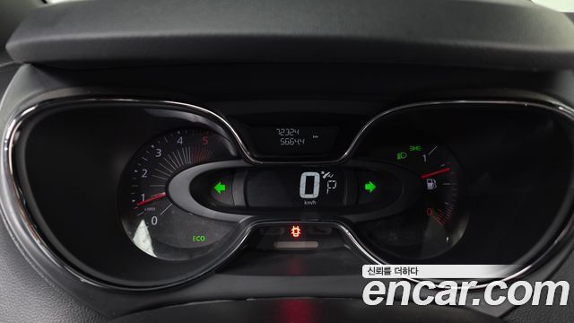 Renault Korea QM3 RE Signature 2017 — фото 8