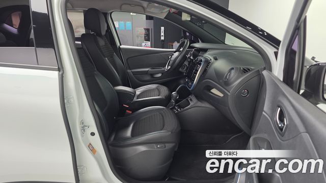 Renault Korea QM3 RE Signature 2017 — фото 15
