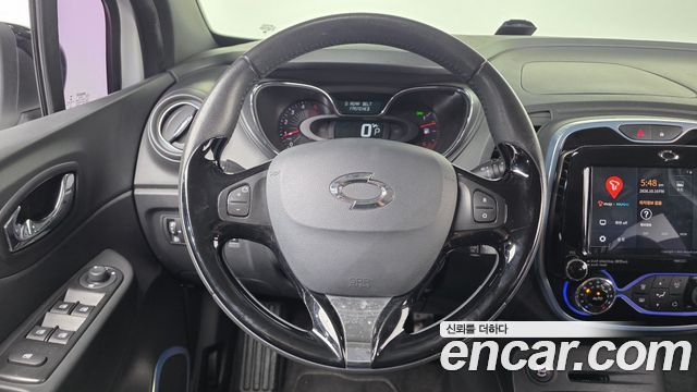 Renault Korea QM3 RE Signature 2017 — фото 17