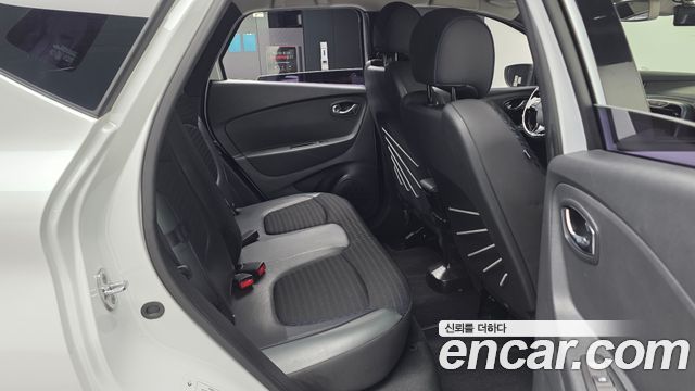 Renault Korea QM3 RE Signature 2017 — фото 32