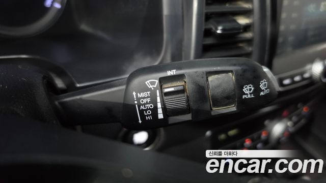 KG Mobility (SsangYong) Rexton Sports Diesel 2.2 2WD Prestige 2021 — фото 18