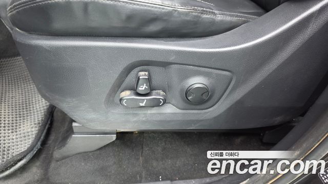 KG Mobility (SsangYong) Rexton Sports Diesel 2.2 2WD Prestige 2021 — фото 30