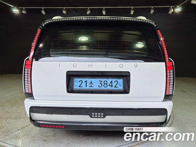 Hyundai Ioniq 9 Performance Type AWD 6-Seater Calligraphy 2025 — фото 2