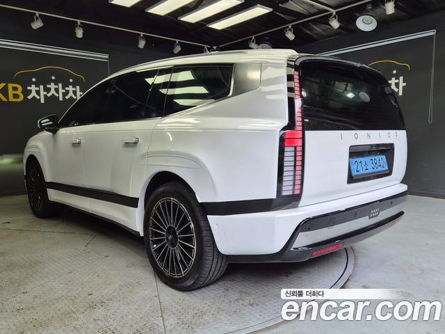 Hyundai Ioniq 9 Performance Type AWD 6-Seater Calligraphy 2025 — фото 4