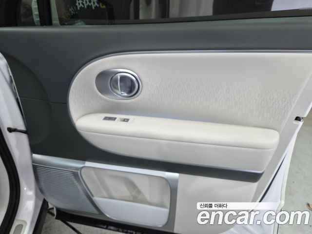 Hyundai Ioniq 9 Performance Type AWD 6-Seater Calligraphy 2025 — фото 19