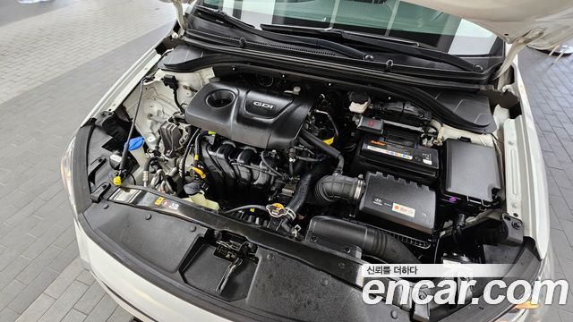 Hyundai Avante (AD) 1.6 GDI Value Plus 2017 — фото 6
