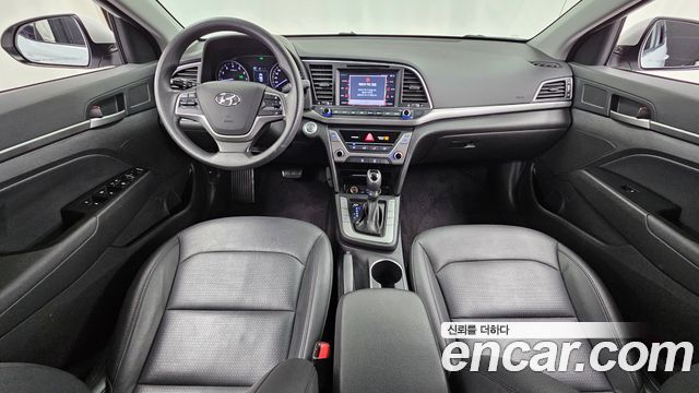 Hyundai Avante (AD) 1.6 GDI Value Plus 2017 — фото 7