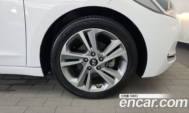 Hyundai Avante (AD) 1.6 GDI Value Plus 2017 — фото 21