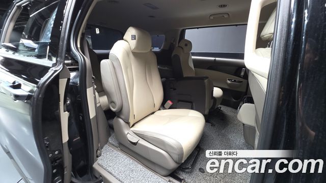 Kia Carnival (IV) Diesel 11-Seater Noblesse 2022 — фото 26