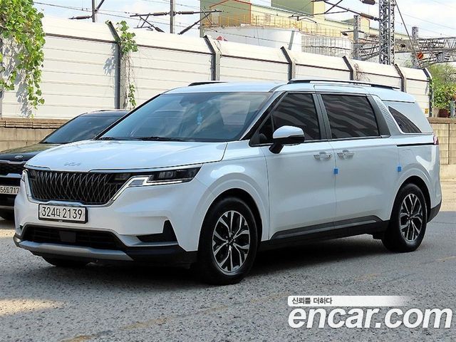 Kia Carnival (IV) Gasoline 9-Seater Prestige 2023 — фото 2