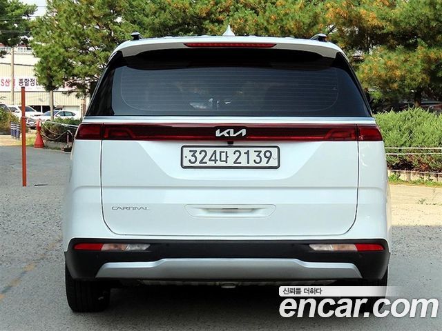 Kia Carnival (IV) Gasoline 9-Seater Prestige 2023 — фото 4
