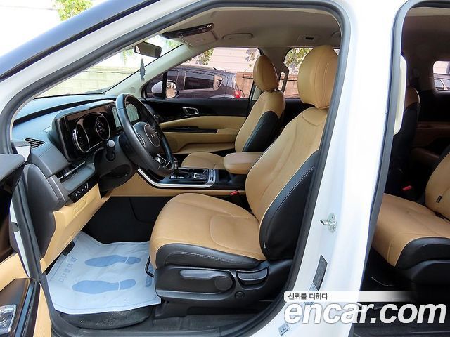 Kia Carnival (IV) Gasoline 9-Seater Prestige 2023 — фото 5