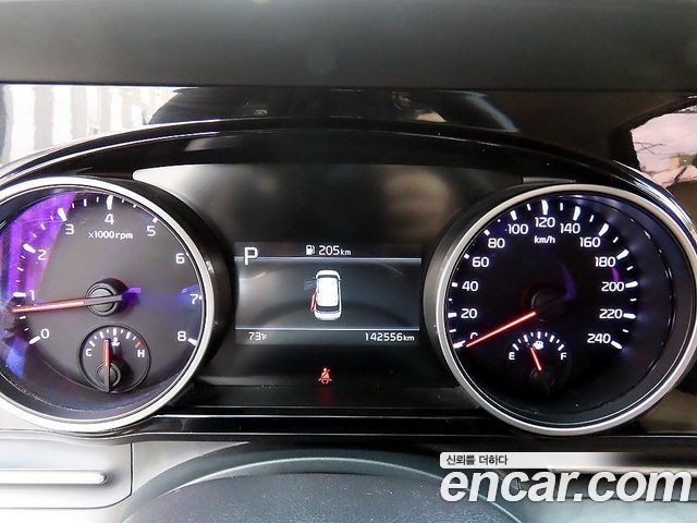 Kia Carnival (IV) Gasoline 9-Seater Prestige 2023 — фото 10