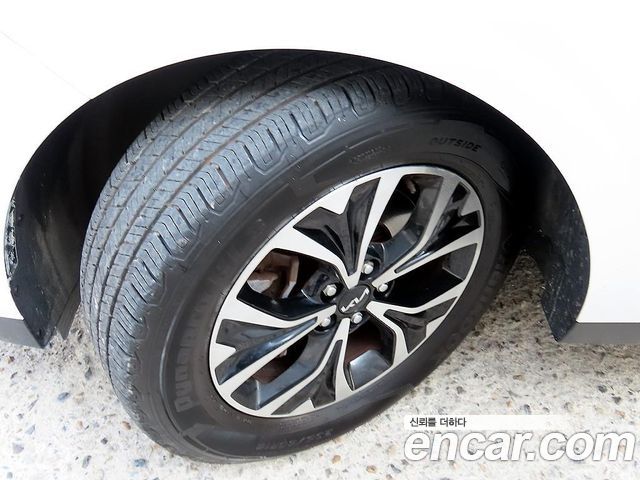 Kia Carnival (IV) Gasoline 9-Seater Prestige 2023 — фото 24