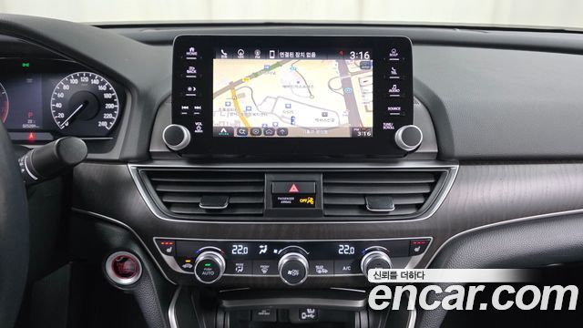 Honda Accord (X) 1.5 Turbo 2018 — фото 13