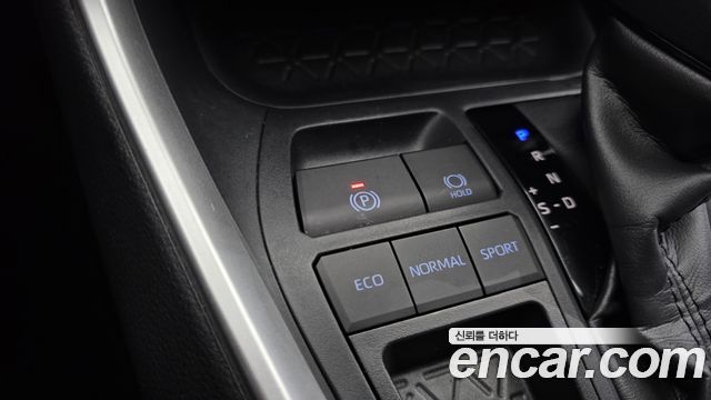 Toyota RAV4 (V) 2.5 2WD Hybrid 2019 — фото 13