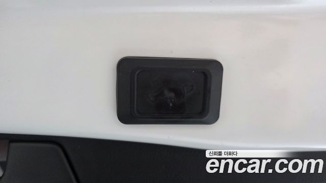 Toyota RAV4 (V) 2.5 2WD Hybrid 2019 — фото 17