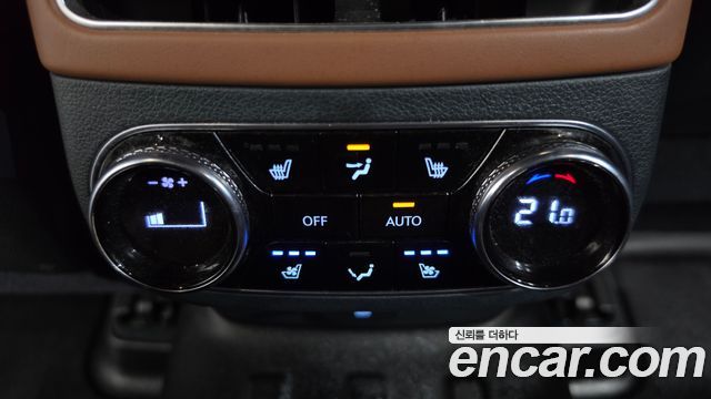 Genesis GV70 2.2 Diesel AWD 2021 — фото 22