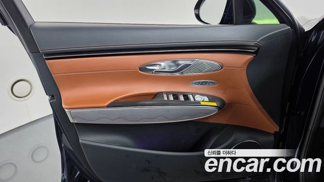 Genesis GV70 2.2 Diesel AWD 2021 — фото 29