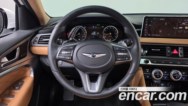 Genesis G70 Shooting Brake Gasoline 2.0T 4WD 2023 — фото 12