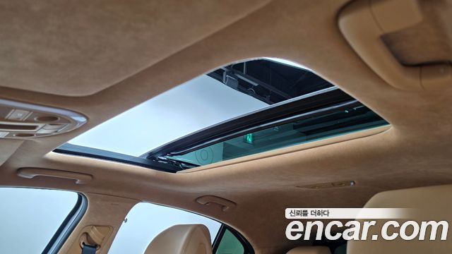 Genesis G70 Shooting Brake Gasoline 2.0T 4WD 2023 — фото 16