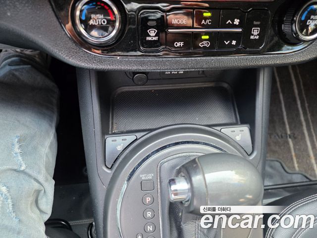 Kia Sportage R Diesel 2WD TLX Premium 2012 — фото 14