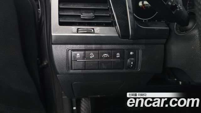 KG Mobility (SsangYong) Rexton Sports Khan Diesel 2.2 4WD Prestige 2022 — фото 18