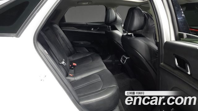 Kia K5 (III) 2.0 Noblesse 2024 — фото 12