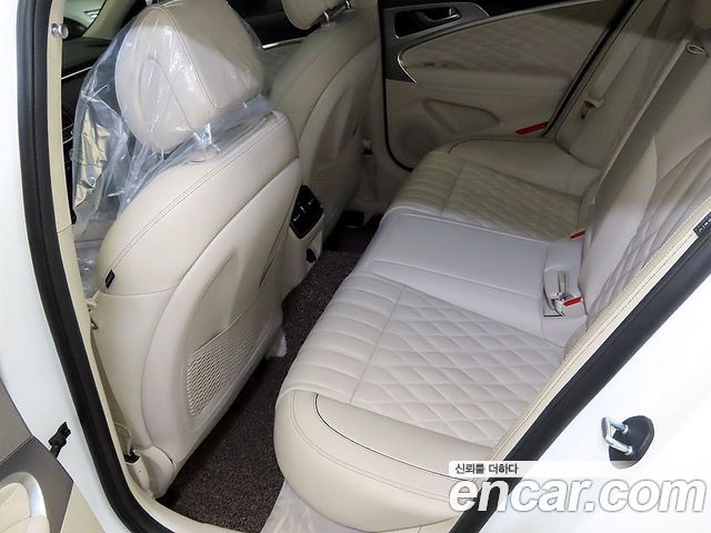 Genesis G70 Gasoline 2.0T 2WD 2021 — фото 15